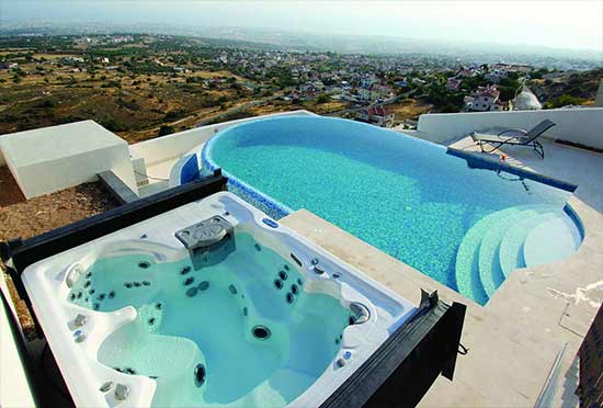 Hot tub on pool deck